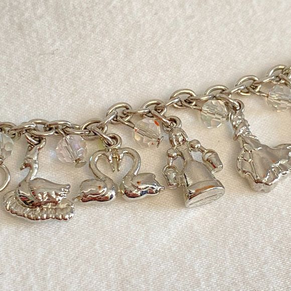 Charm Bracelet Silver Tone Birds Maidens Dancers Musicians Toggle Closure - Picture 7 of 10